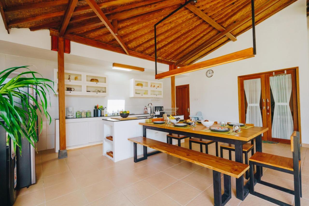 Villa Orked 3 With Family Room Seminyak Exterior photo